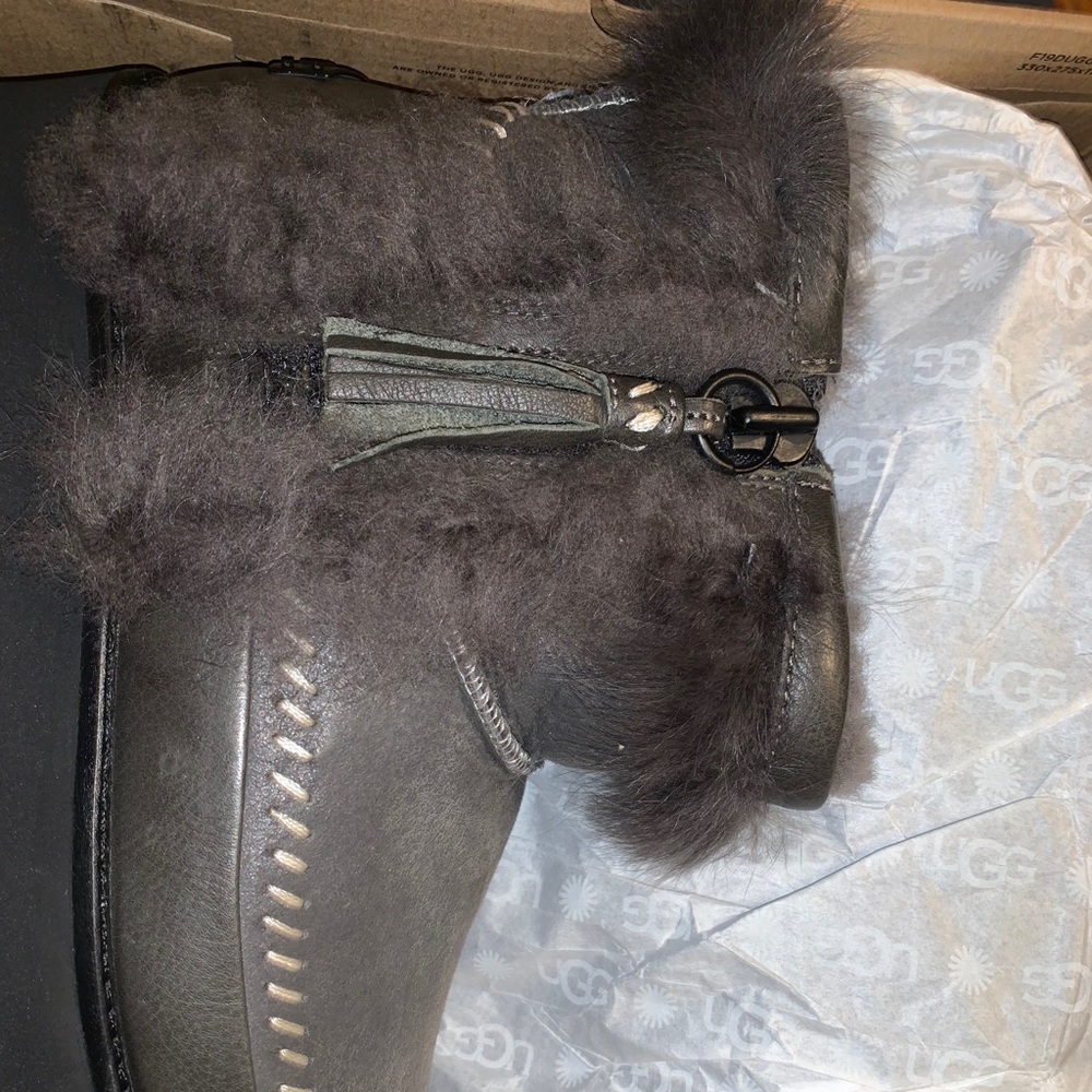 Ugg Boots 🥾 for sale Brand New Size 9